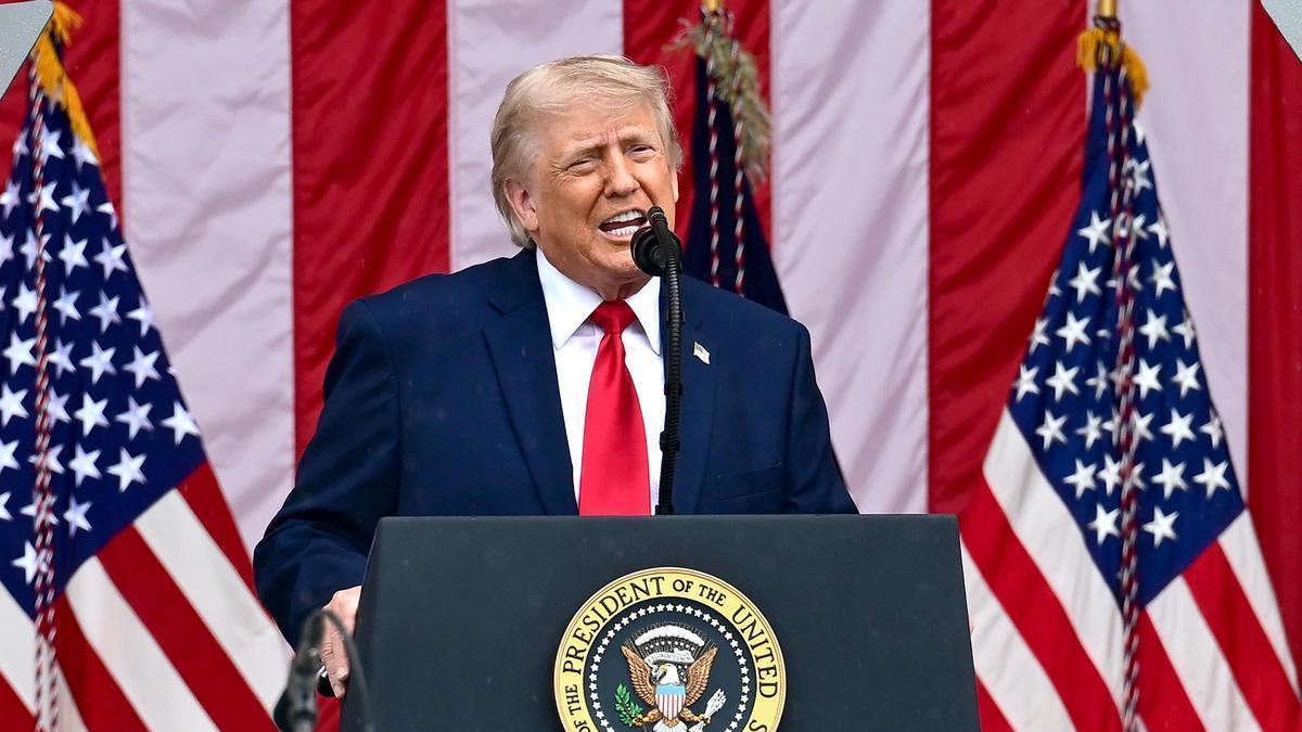 Trump anuncia represalias contra Irán por derribar un helicóptero estadounidense