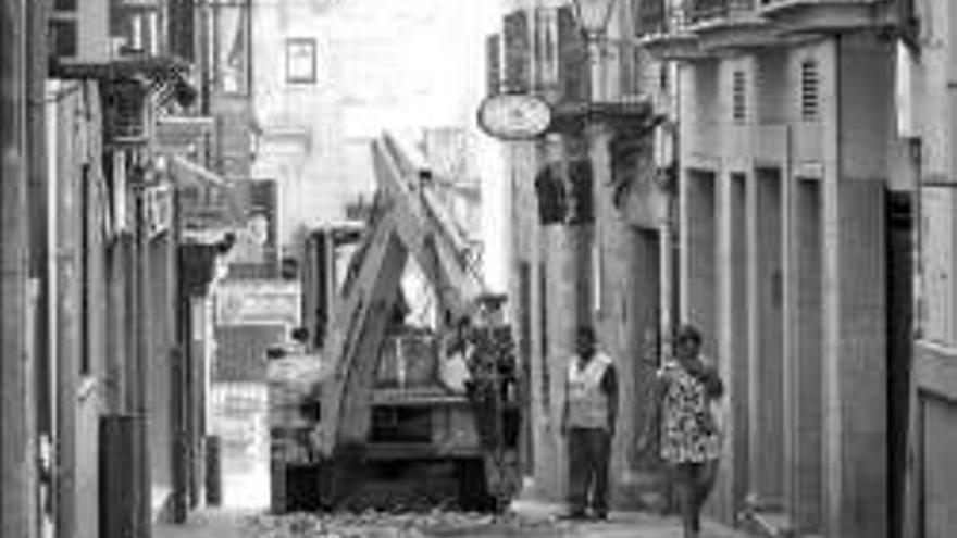 Comienza la obra en la calle de los Quesos