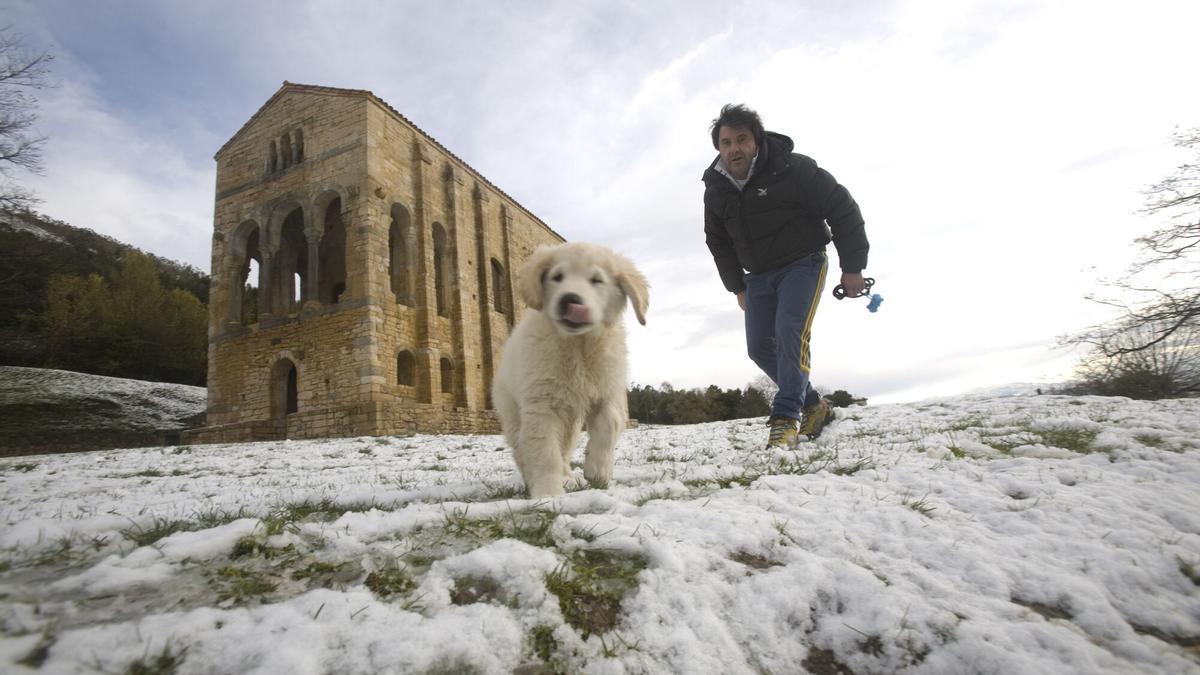 Nieve en el Naranco, en una imagen de archivo.