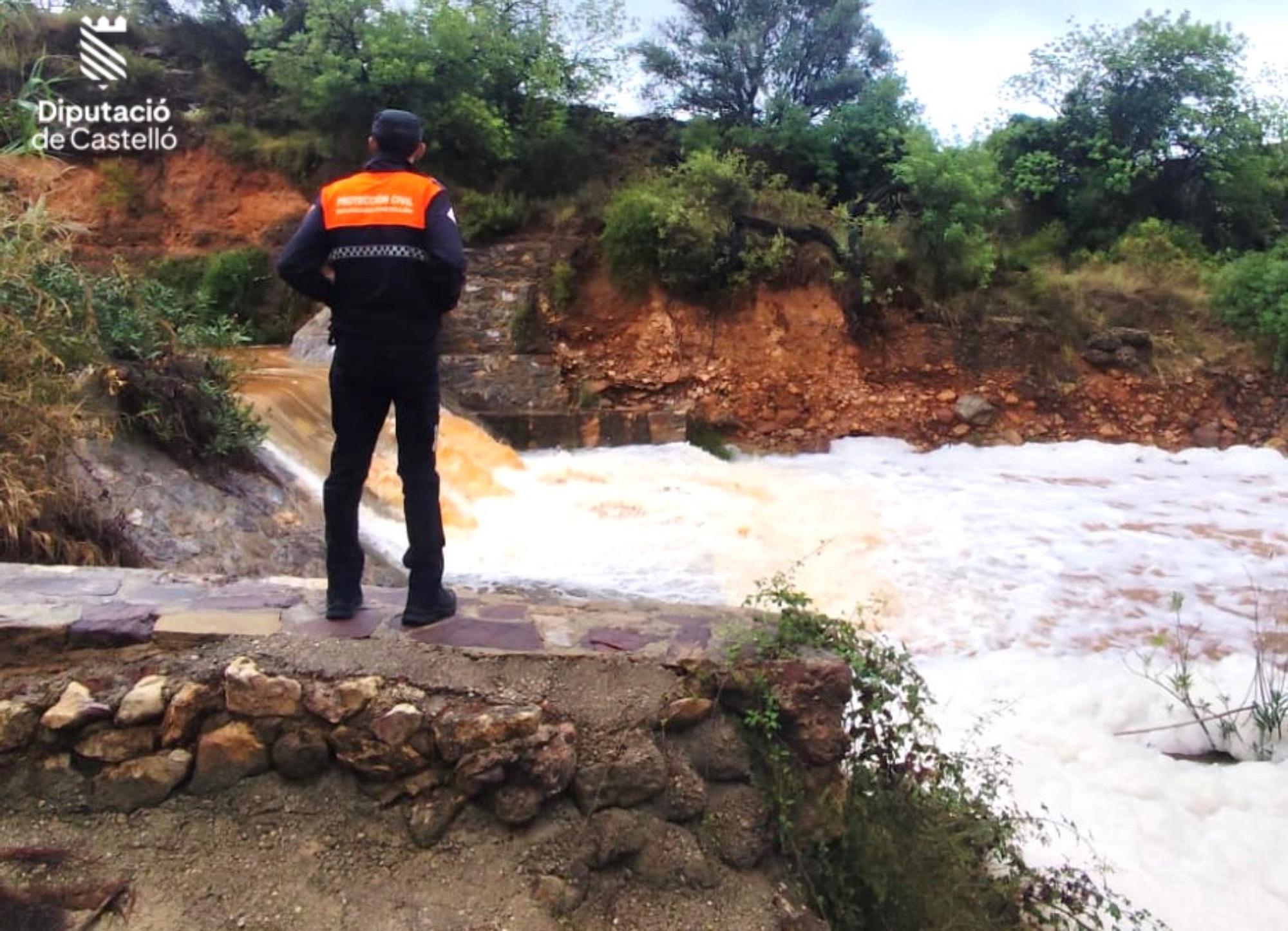 Galería: Las imágenes de las intervenciones de los bomberos duranta la dana