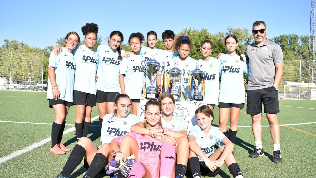 El fútbol femenino que siempre ha sido balón de oro en Camporrobles