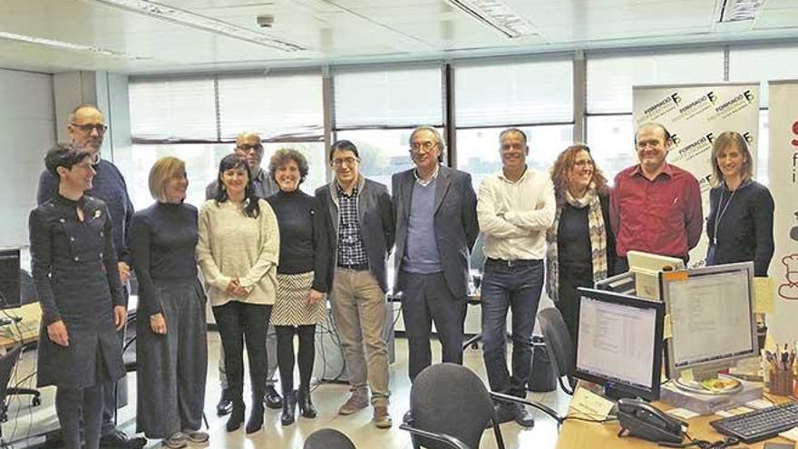 March y Negueruela visitaron ayer el POAP de la sede de Educación.