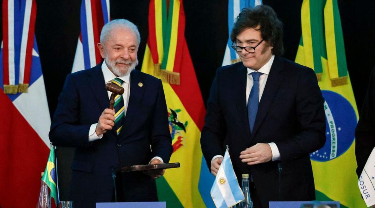 Lula i Milei, a matadegolla en la cita de presidents del Mercosur a l’Argentina Lula i Milei, a matadegolla en la cita de presidents del Mercosur a l’Argentina