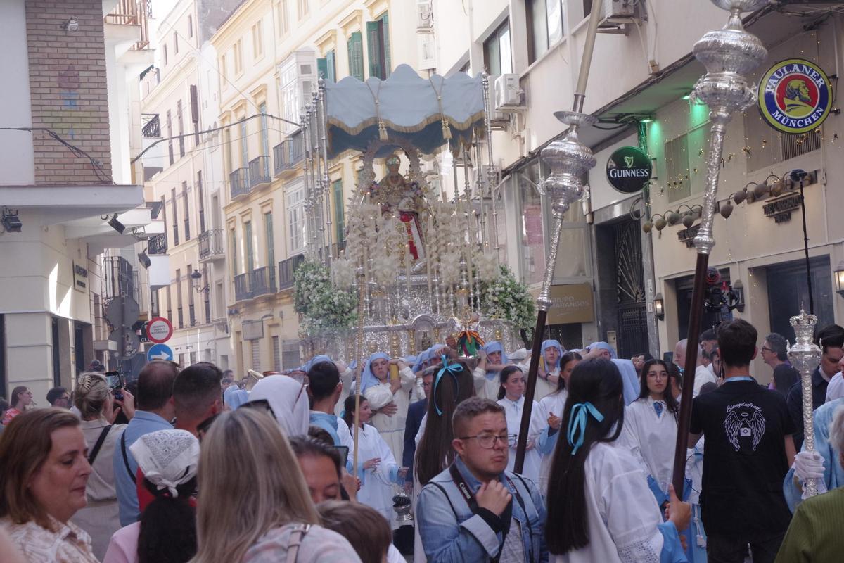 Fotos de la procesión de Araceli por el Centro de Málaga