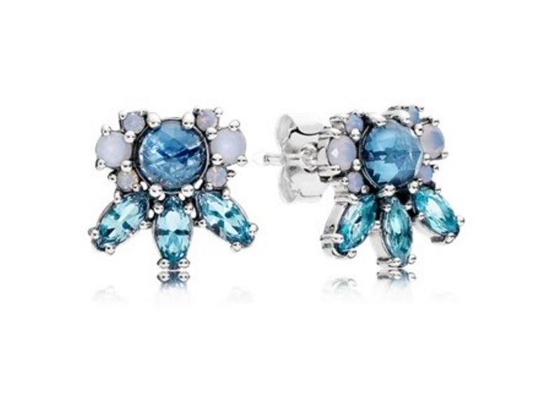 Joyería de verano: pendientes de pedrería