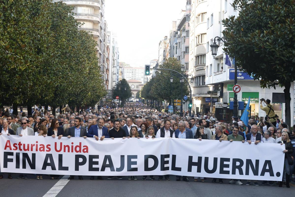 Manifestación contra el peaje del Huerna.