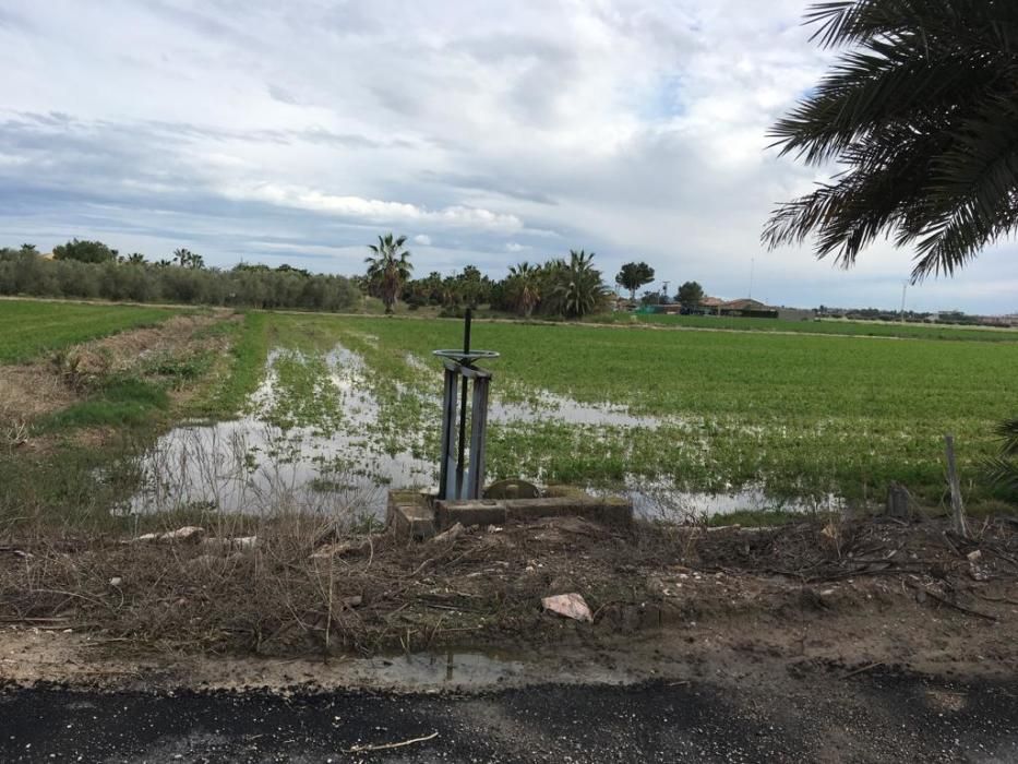 Efectos de las lluvias en San Felipe Neri