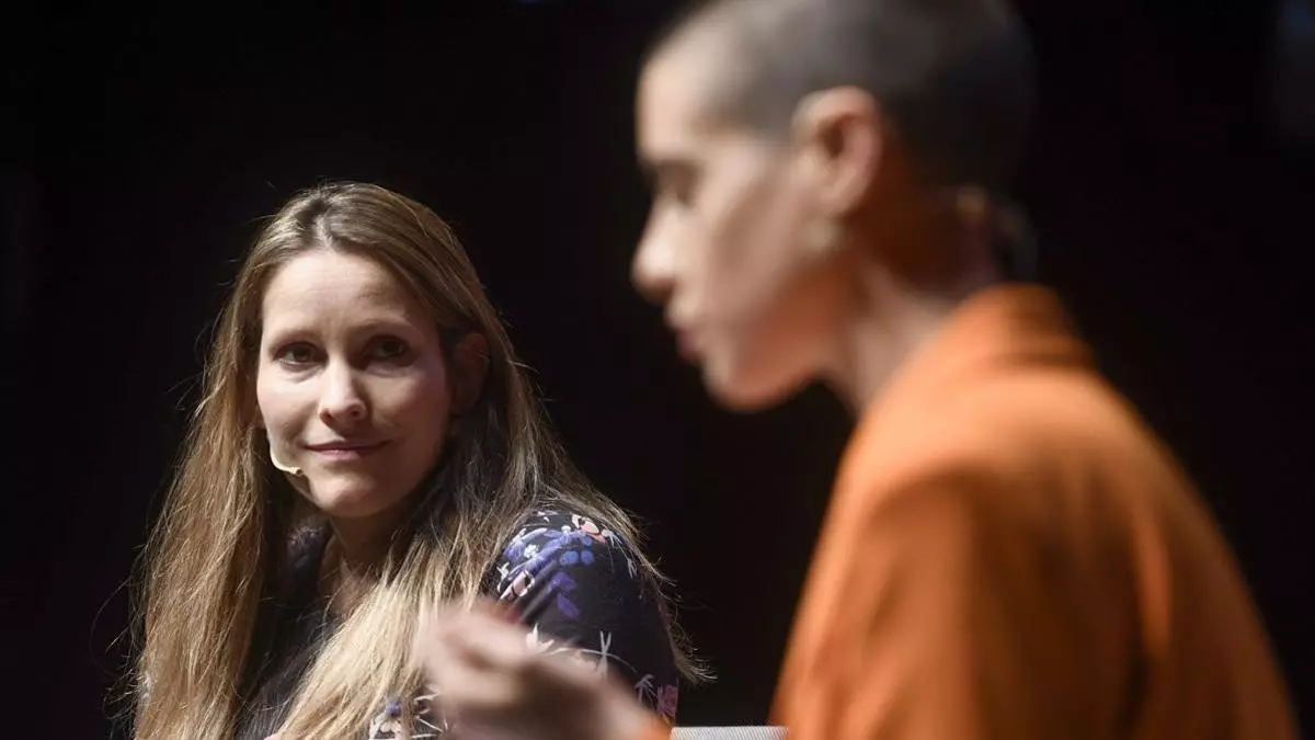 Laura Bates: "Nuestras experiencias individuales como mujeres importan"