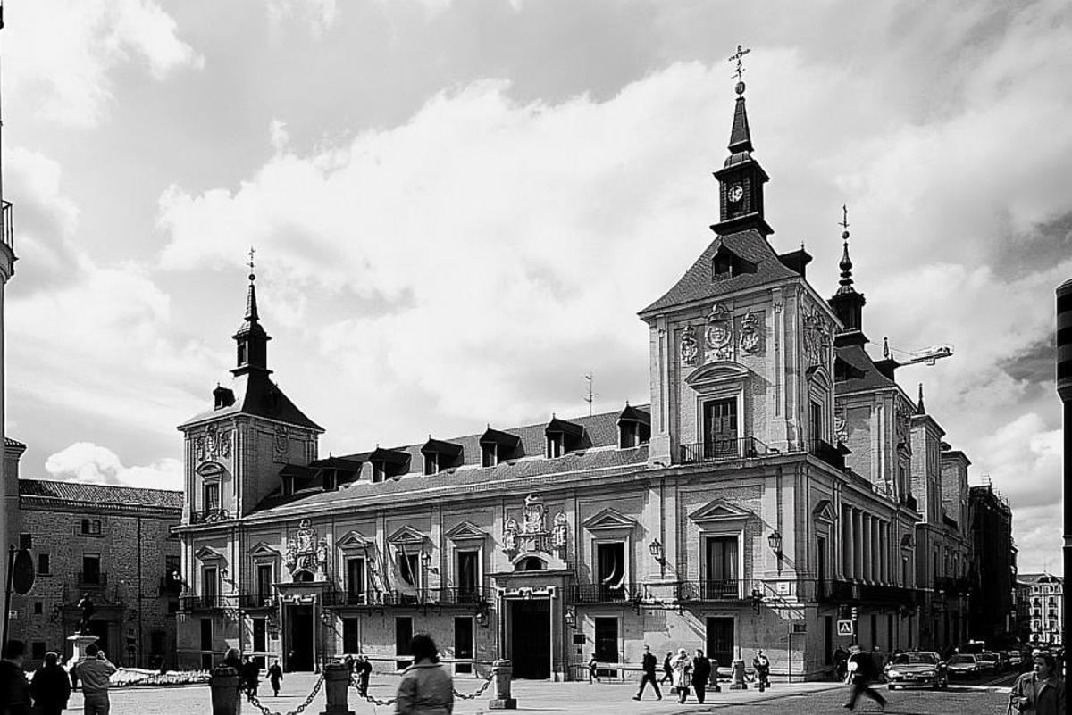 El edificio que fue sede durante tres siglos del Ayuntamiento de la Comunidad de Madrid.