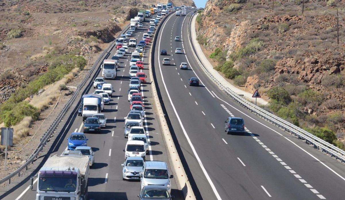 Autopista del Sur al paso por Guaza (Arona). | E.D.