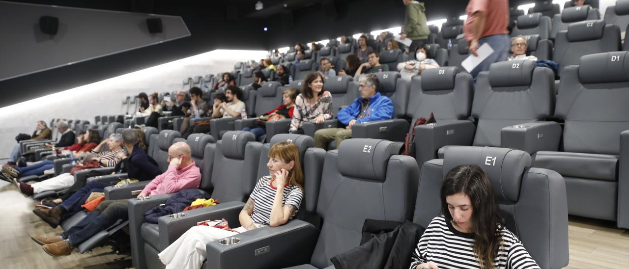 considerado Marketing de motores de búsqueda fácilmente Los Fresnos se estrena con éxito en el Festival Internacional de Cine de  Gijón - La Nueva España