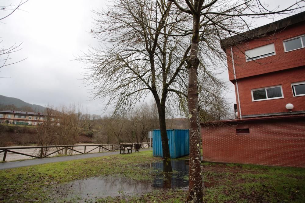 "Temporal en Asturias: El hospital de Arriondas, d