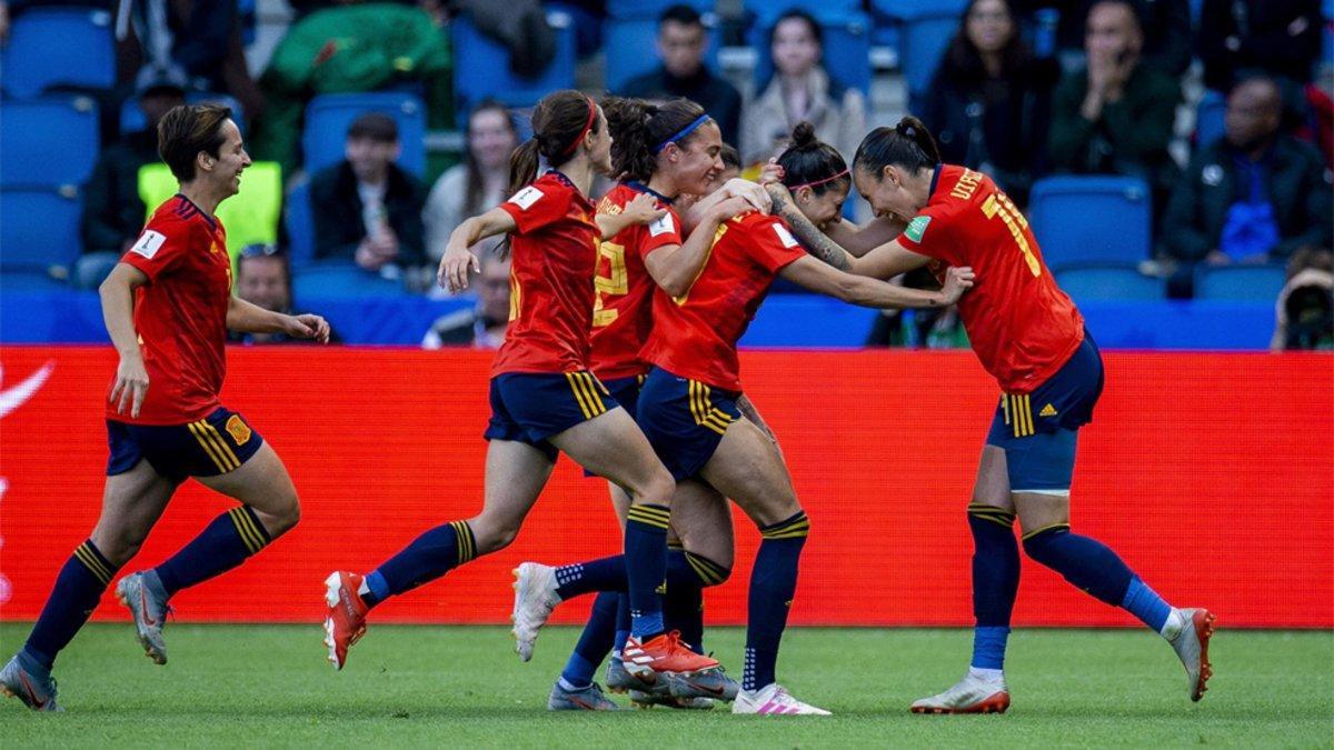 La selección española reaccionó en una gran segunda mitad