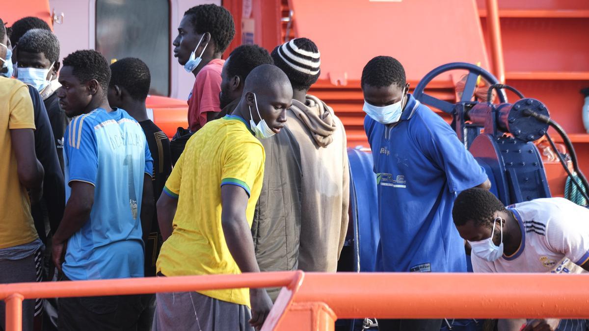 Inmigrantes rescatados en aguas de Canarias.