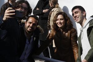 Ayuso recolzarà la candidatura de Feijóo perquè «és la millor» per al PP