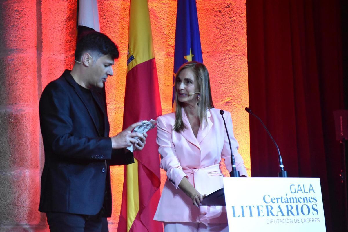 Galería | Así ha sido la gala de la Diputación de Cáceres de Certámenes Literarios 2026
