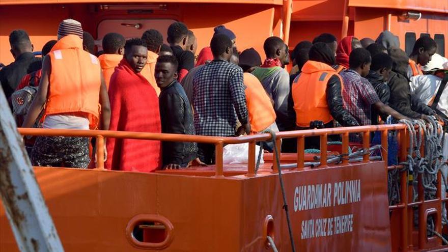 Recuperados dos cadáveres en 24 horas en aguas de Barbate y Tarifa