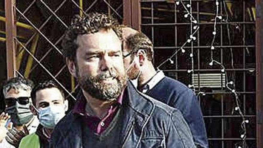 Espinosa califica de "auténticos totalitarios" a quienes tratan de boicotear a Vox
