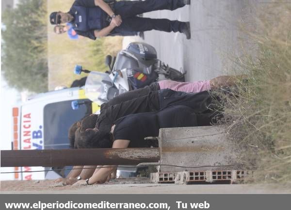 GALERÍA DE FOTOS - Espectacular redada policial en el barrio la Unión