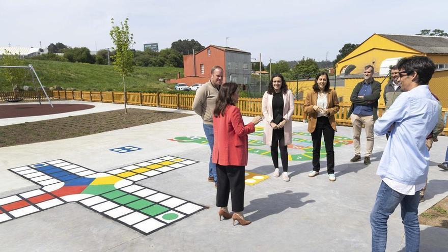 Los vecinos del polígono de Someso estrenan parque, una propuesta ganadora de los presupuestos participativos