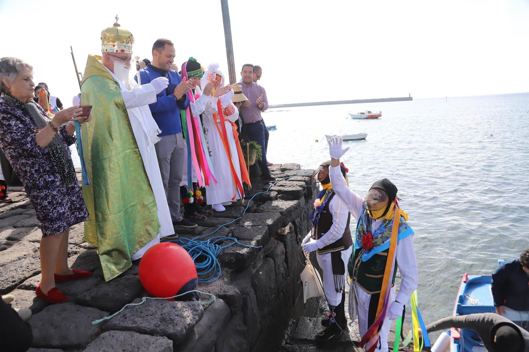 Los Buches estrenan el barco 'El Volador' en el Carnaval Tradicional de Arrecife 2024