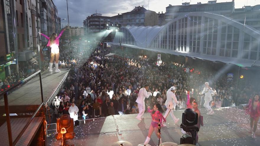 París de Noia, lleno total en la Pola