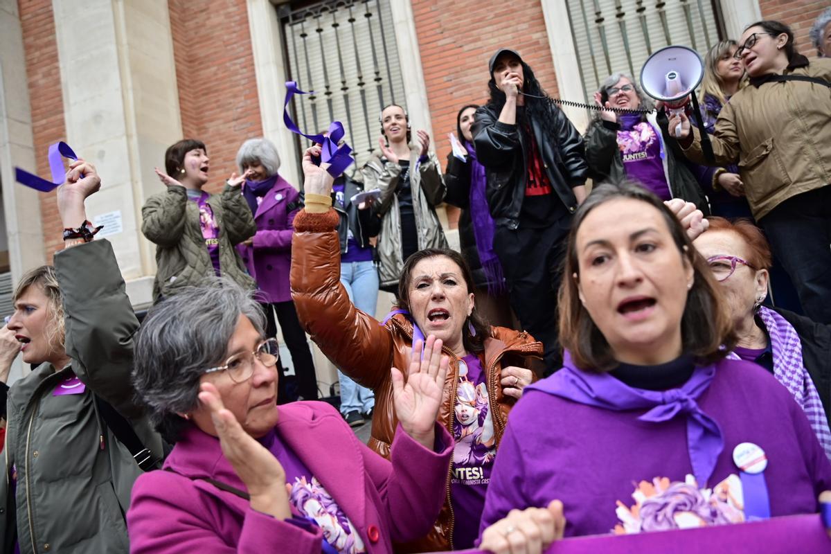 Las mujeres de Castelló se citan para una Magdalena feminista en el 8M