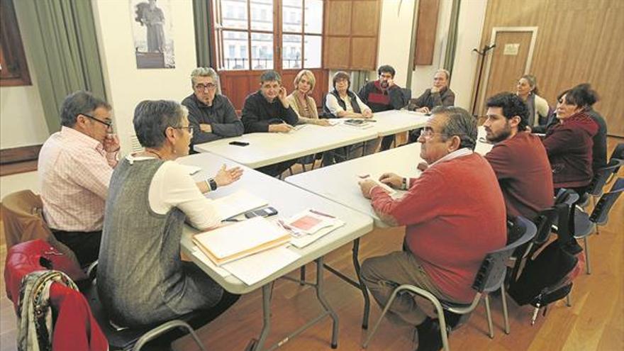 El Consejo de Distrito Centro insta a Urbanismo a agilizar las obras del casco ante la nueva Carrera Oficial