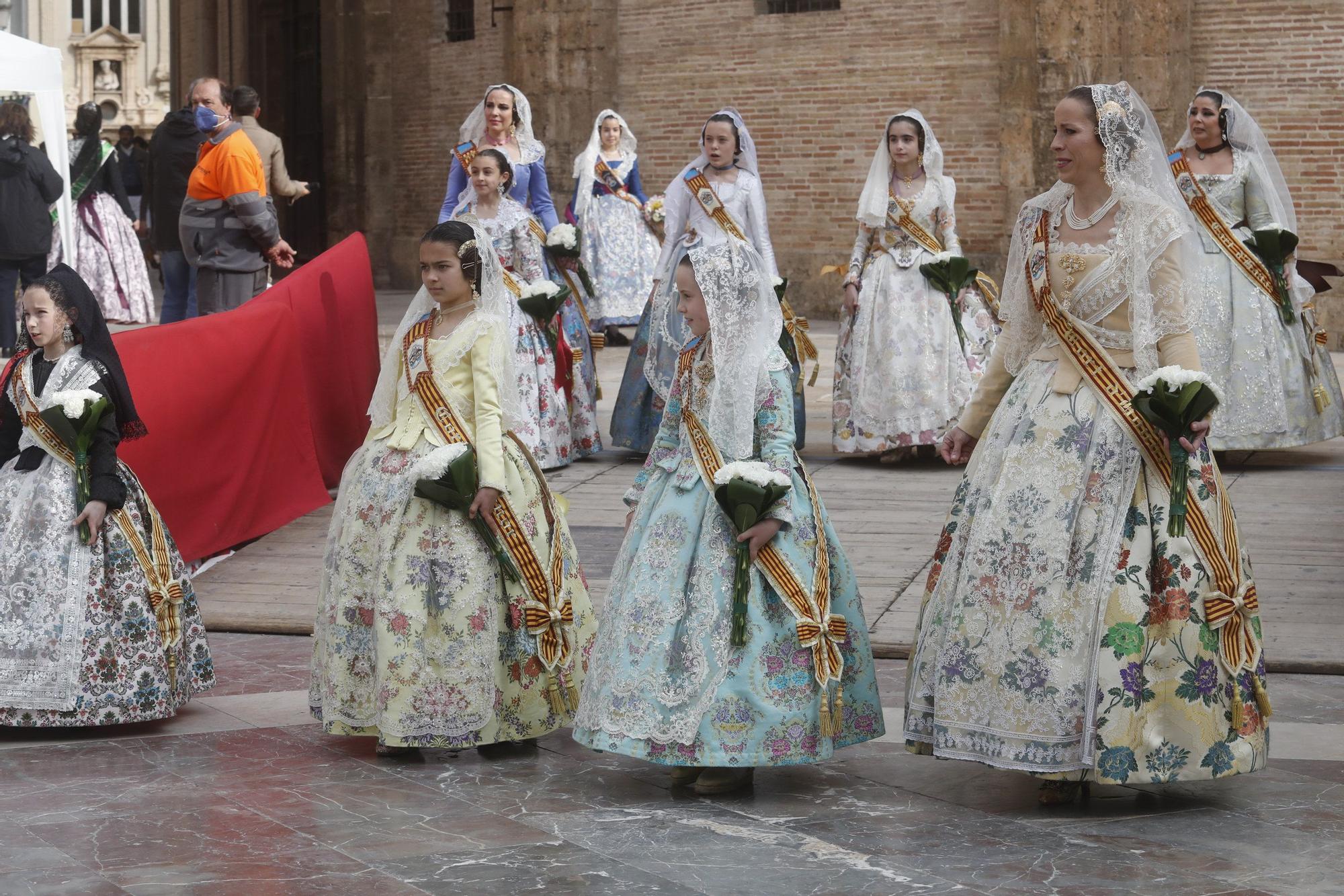 Búscate en el segundo día de ofrenda por la calle de la Paz (entre las 15:30 a las 17:00 horas)