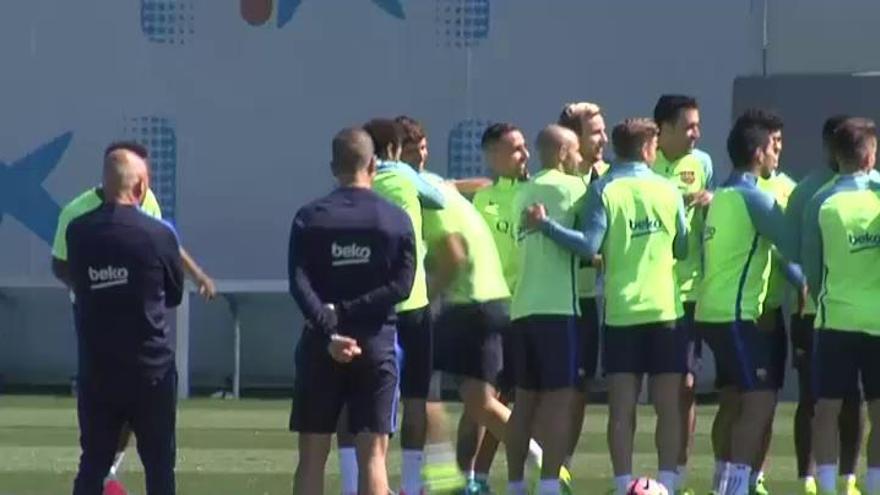 Útimo entrenamiento culé antes del Clásico