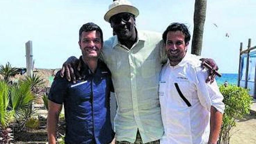 La exestrella de la NBA Michael Jordan se pasea por Marbella