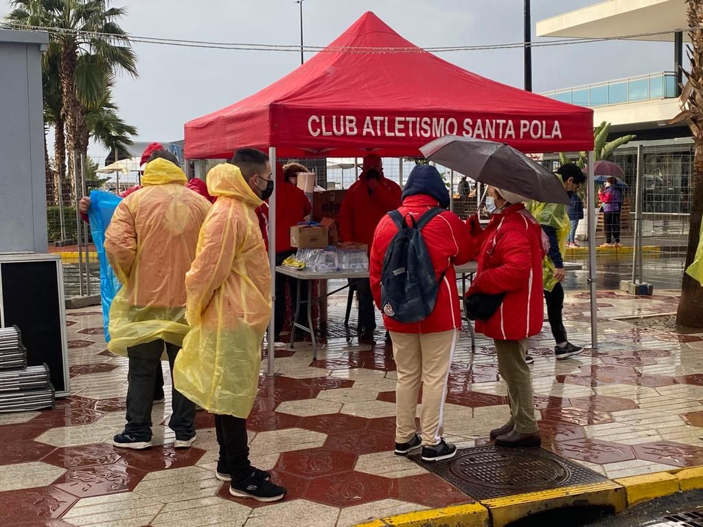 La 30 Mitja Marató Internacional Santa Pola amenazada por la lluvia