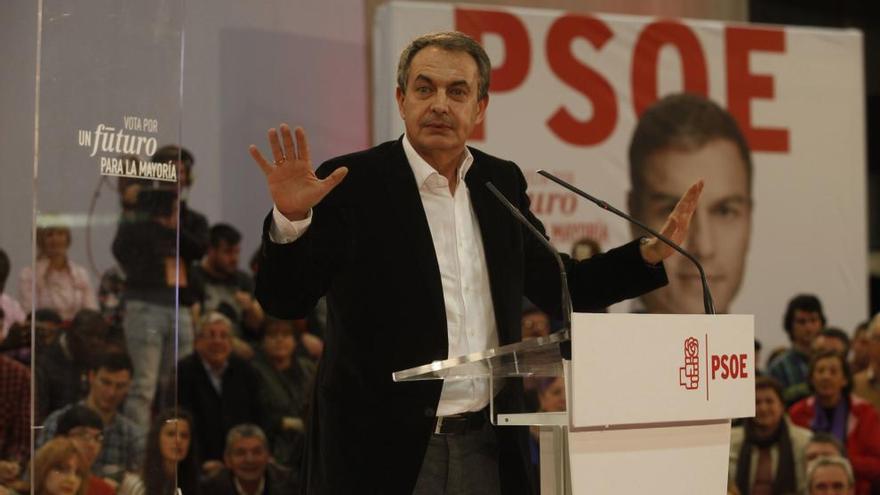 Zapatero advierte a Iglesias que &quot;la denominación del socialismo es del PSOE&quot;