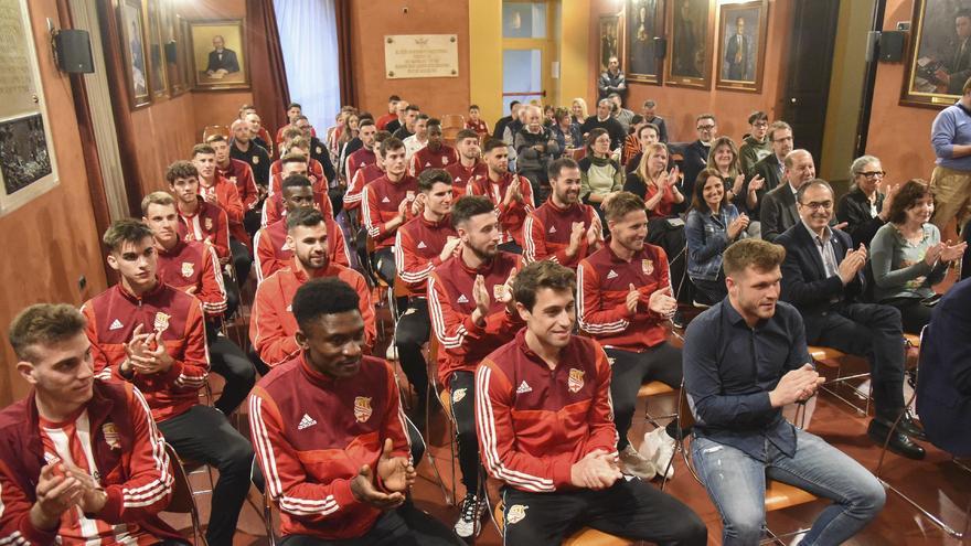 La recepció de l&#039;Ajuntament al CE Manresa per l&#039;ascens