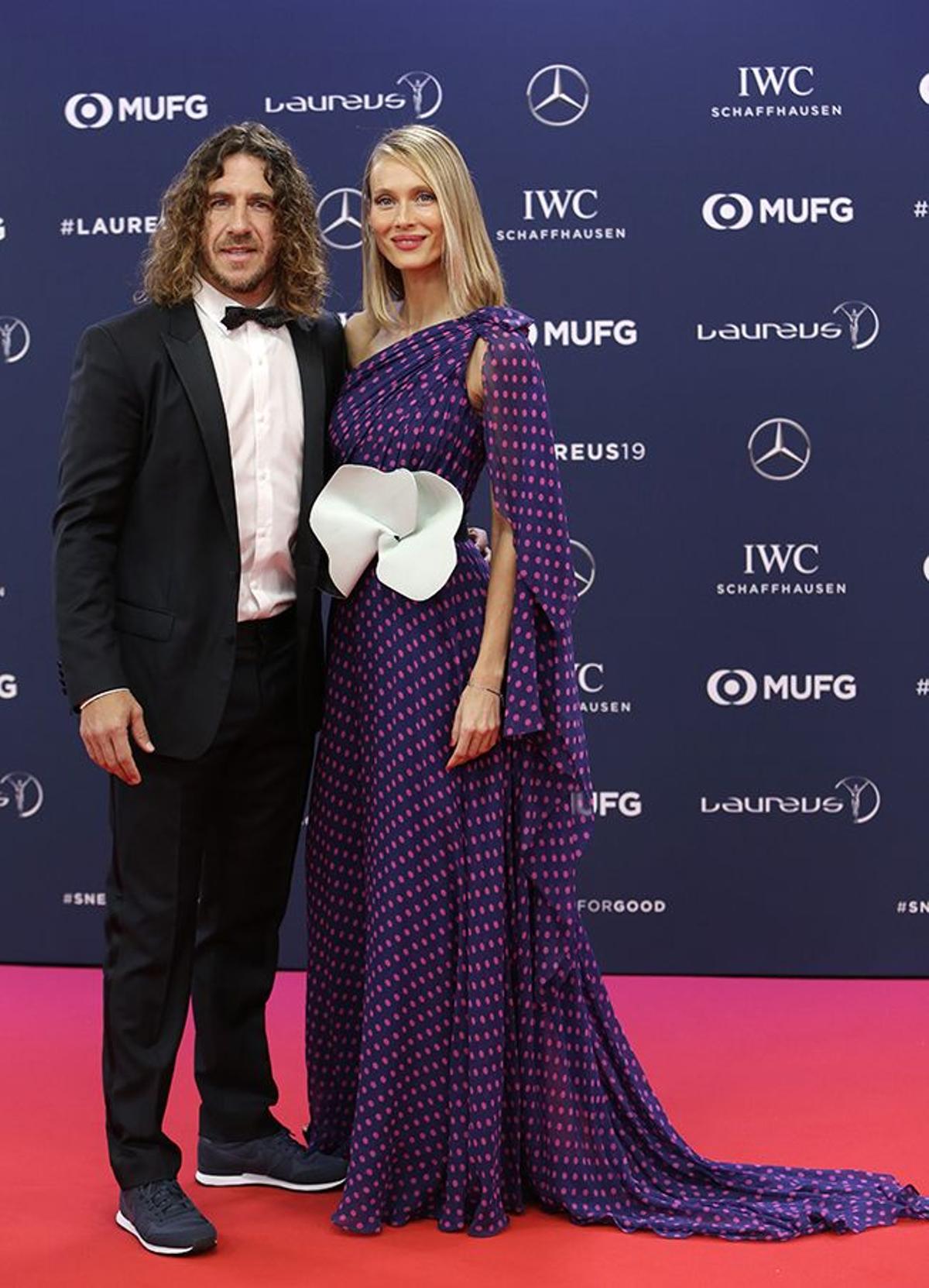 Carles Puyol y Vanesa Lorenzo en la alfombra roja de los premios Laureus