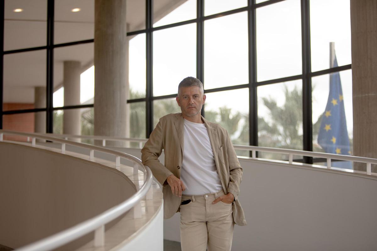 Eugenio González.