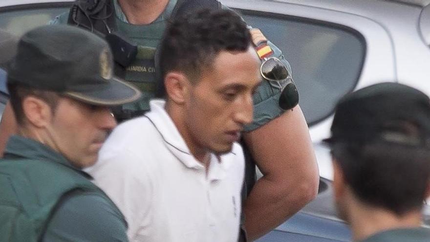La detención de un de los acusados en 2017.