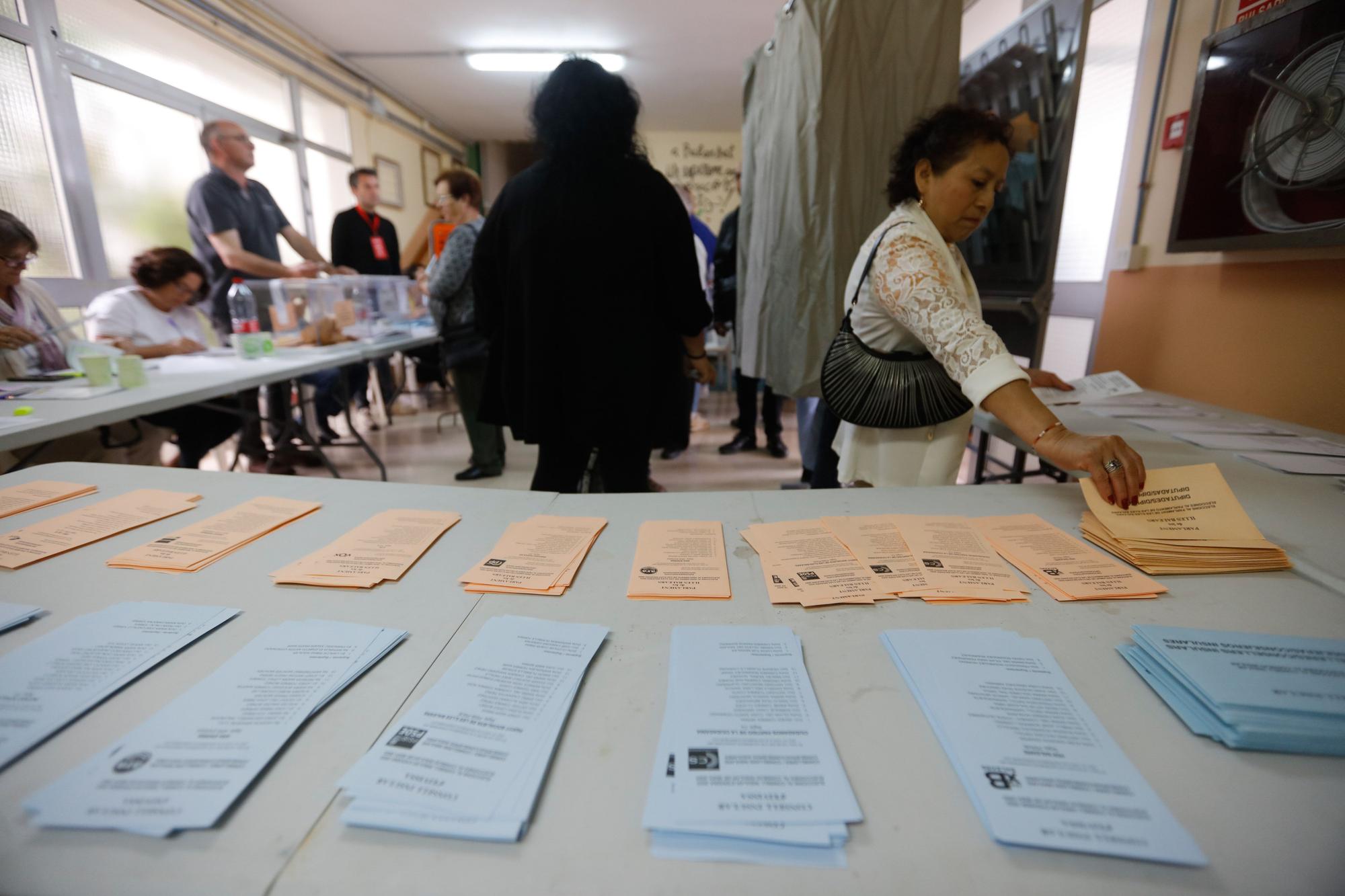 Todas las imágenes de la jornada de elecciones en Ibiza y Formentera