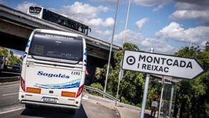 Només un de cada cent autobusos interurbans està electrificat