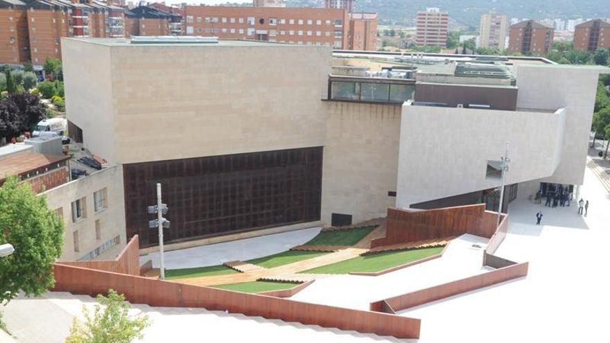 El Palacio de Congresos de Cáceres acogerá la vacunación masiva en abril