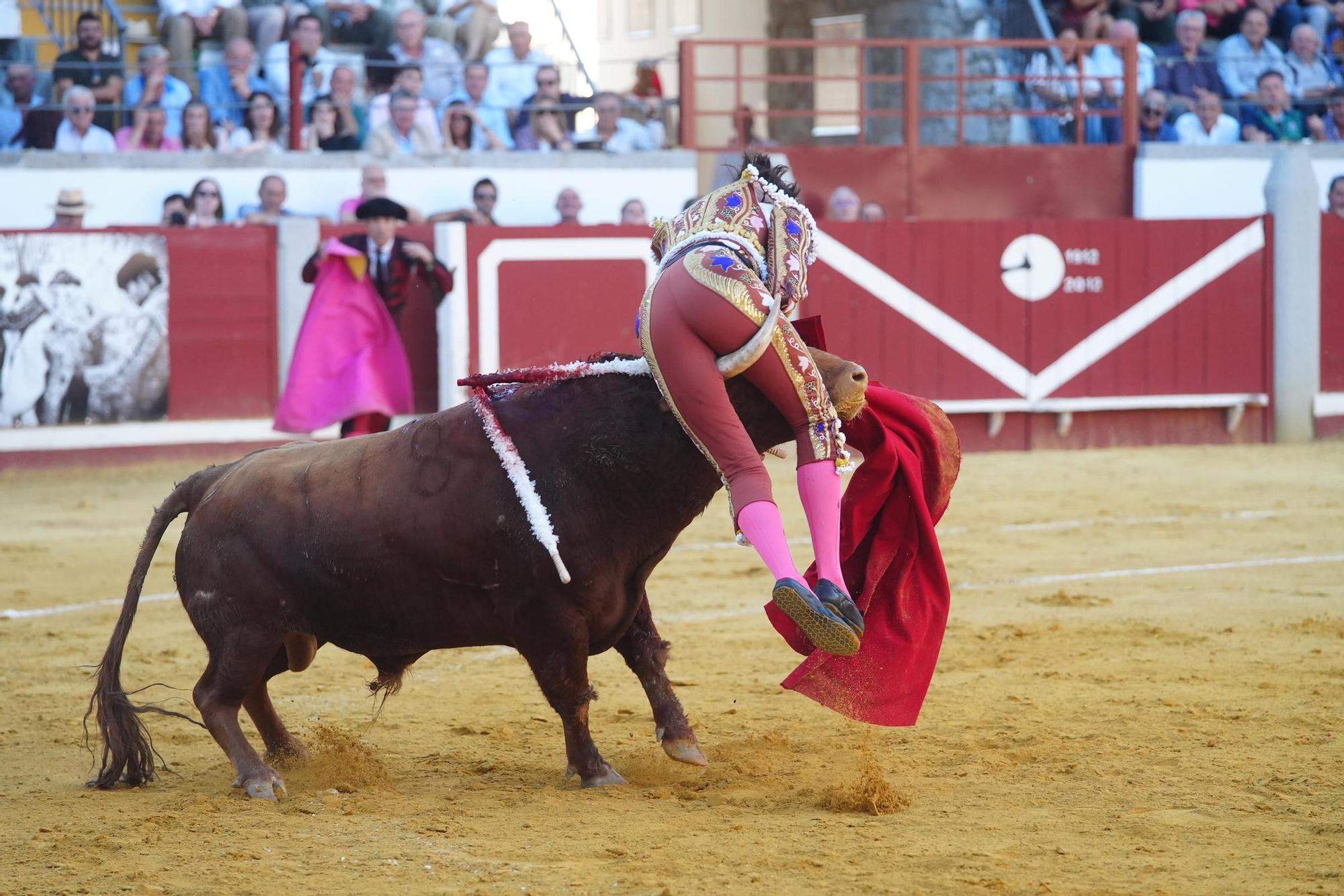 Manzanares, Roca Rey y Rocío Romero salen a hombros en Pozoblanco