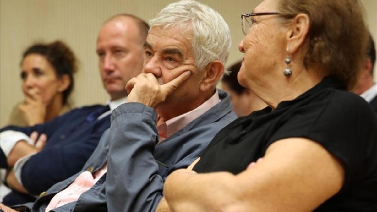 Pasqual Maragall y Diana Garrigosa, durante la presentación de la campaña de la Fundació Pasqual Maragall para recaudar fondos contra el alzhéimer.