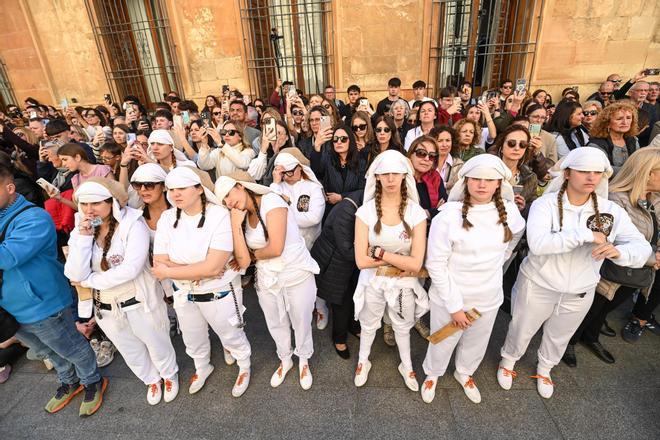 Así salen las procesiones en Elche este Martes Santo