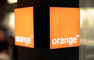 An Orange logo is seen in a phone shop of a shopping centre in Nice, southern France, March 8, 2016.    REUTERS/Eric Gaillard/File Photo                GLOBAL BUSINESS WEEK AHEAD PACKAGE - SEARCH ’BUSINESS WEEK AHEAD 24 OCT’  FOR ALL IMAGES
