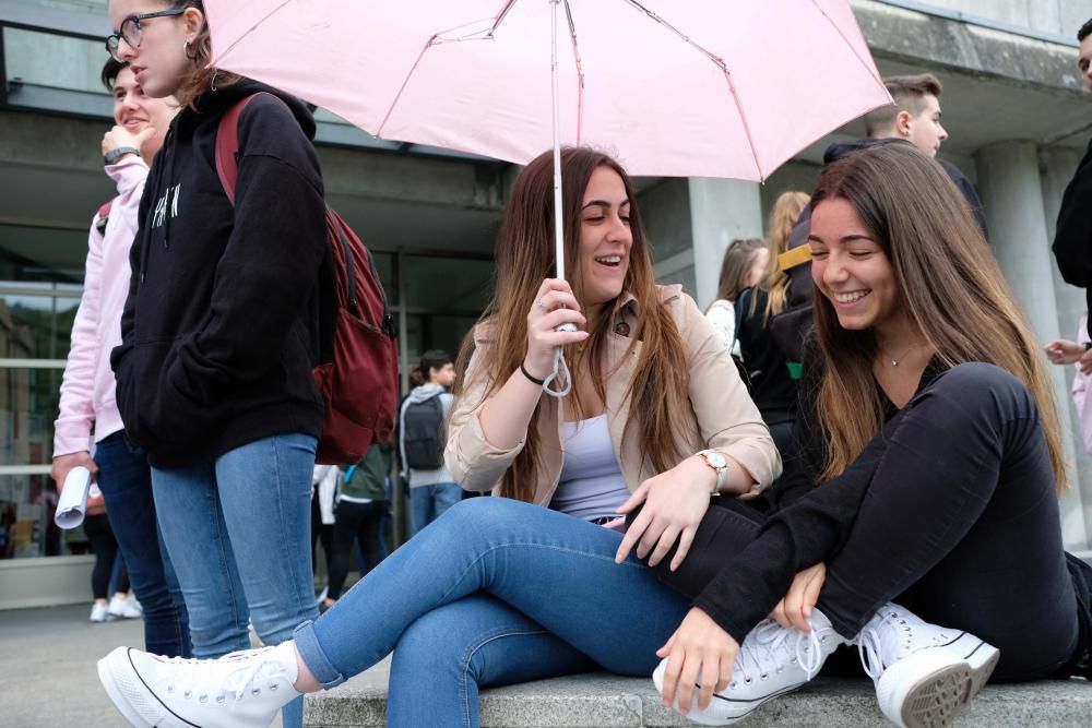 Ebau 2019 en Asturias: primer día de exámenes de selectividad en Mieres