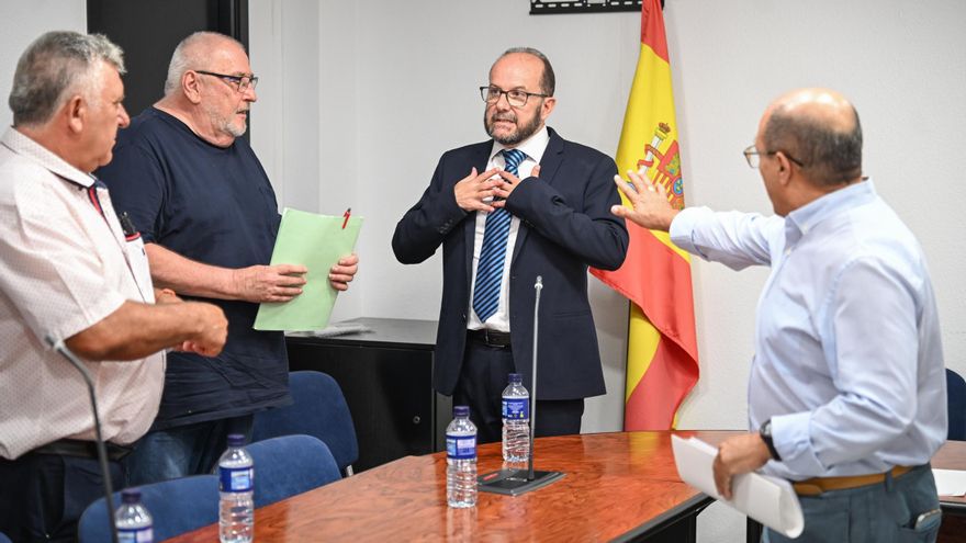 El alcalde de San Fulgencio cree que la nueva moción de censura del PSOE incumple los requisitos legales