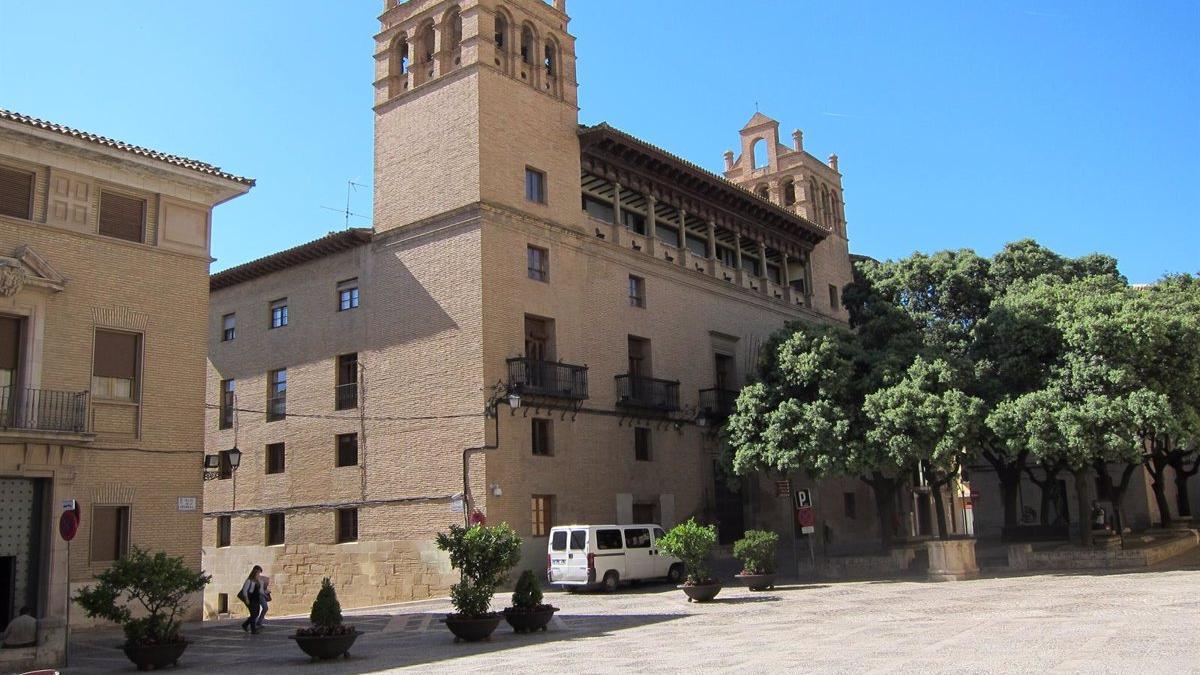 Ayuntamiento de Huesca.