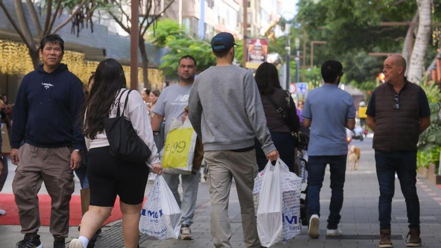 Aparcamiento asequible y accesible, el gran reto de Mesa y López para el futuro de la zona comercial