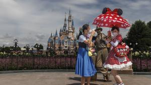 Shanghai Disneyland reopens following COVID lockdown