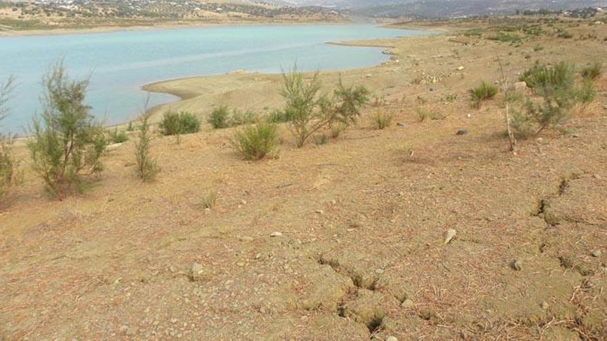 Imagen del pantano de La Viñuela al 29%.